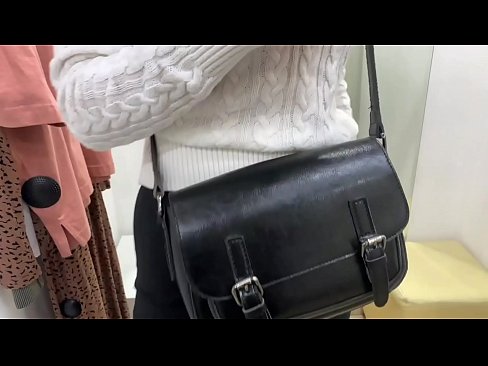 ❤️ Masturbasi umum tina jalang ngora FeralBerry sareng dildo di kamar pas ️❌ video bangsat dina pornosu.porn-evooli.ru